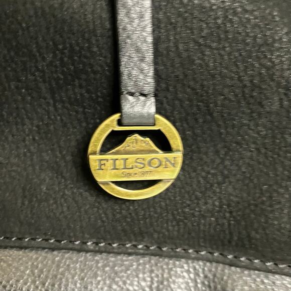 Filson Black Leather Travel Tote Bag - Picture 3 of 13